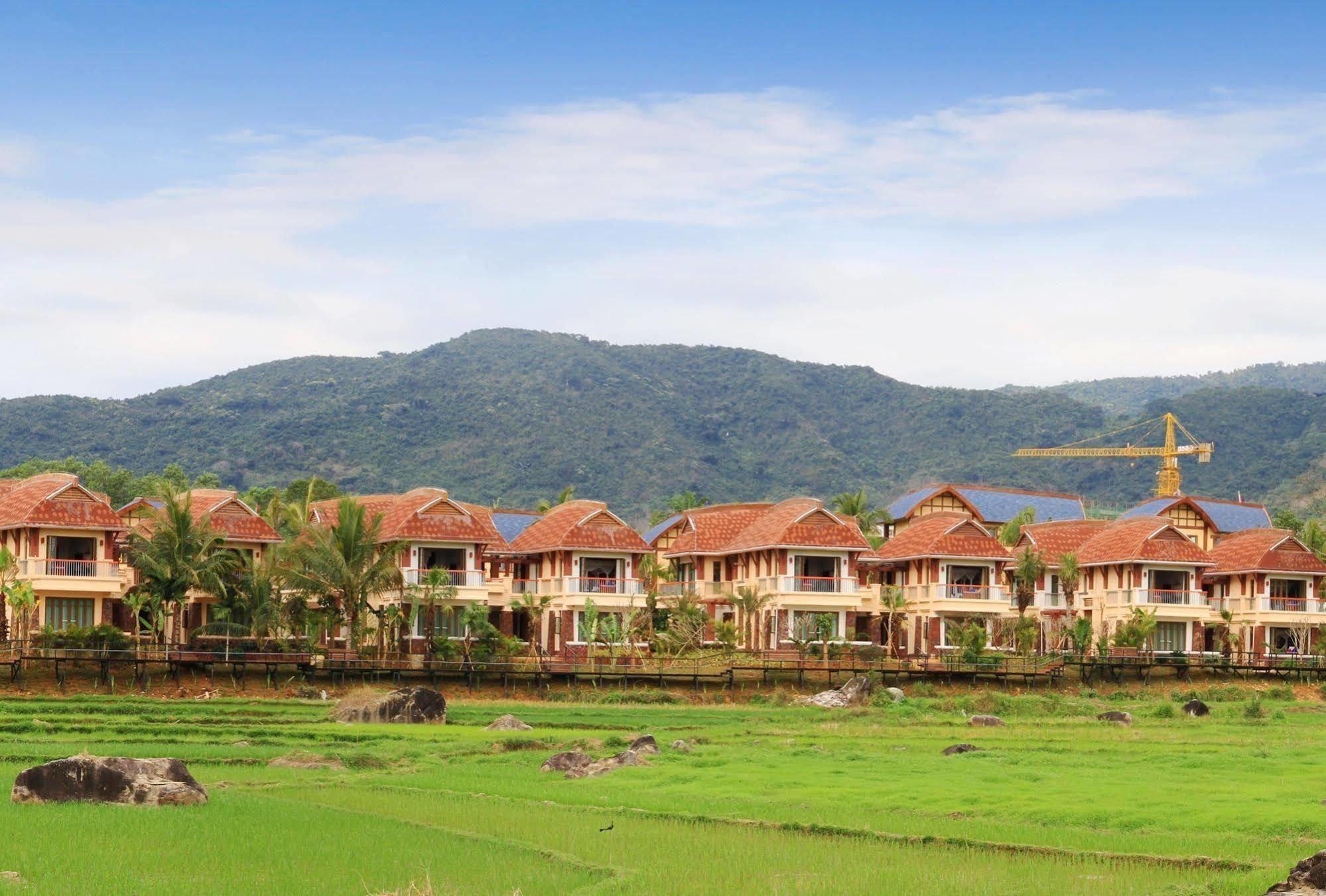 Hainan Bulongsai Resort Hotel Baoting Εξωτερικό φωτογραφία